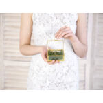 Kép 2/4 - Esküvői gyűrűtartó üveg doboz 9x5,5x 4cm arany