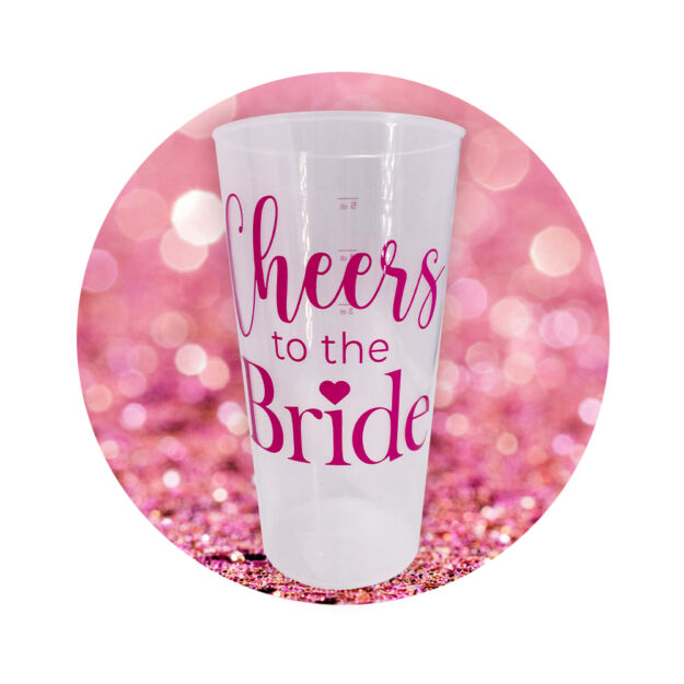 Lánybúcsús műanyag pohár "Cheers to the Bride" átlátszó 0,5L