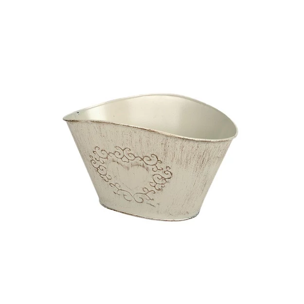 Ovális szívmintás cink tál antikolt krém 24x17x12,5/10,5cm/ 14cm