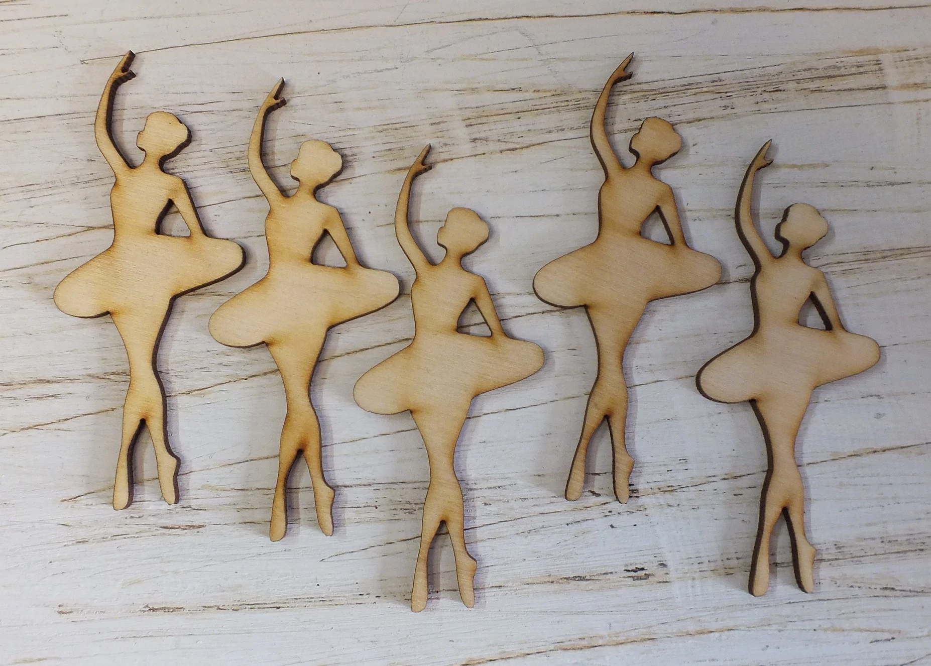 Natúr fa -Balerina 10cm 5db/cs