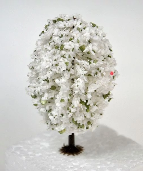 Mini fehérvirágos tojásfa 7cm db